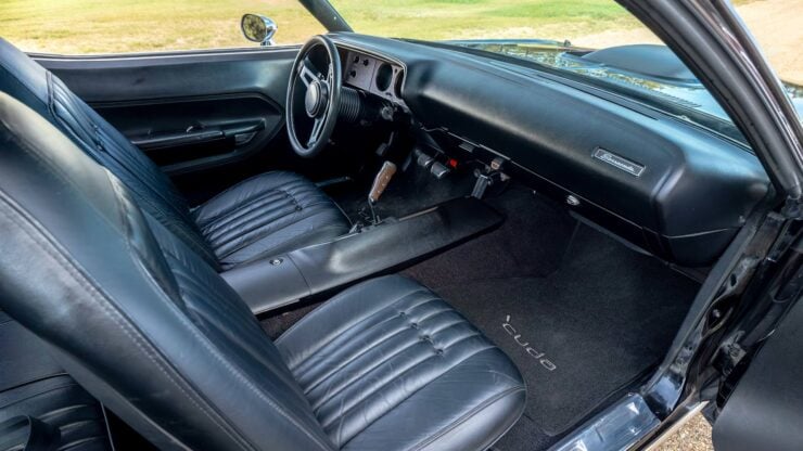 1971 Plymouth Cuda 12