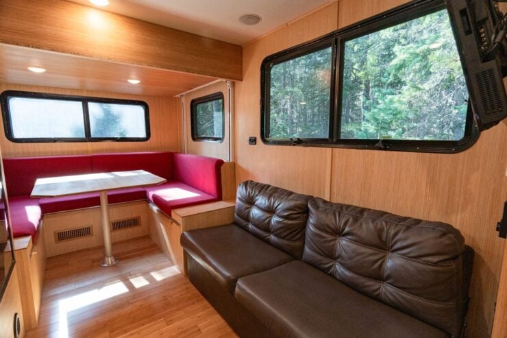 BMY M931A2 6×6 Overlander RV 15
