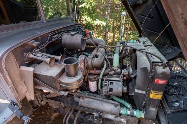 BMY M931A2 6×6 Overlander RV 17