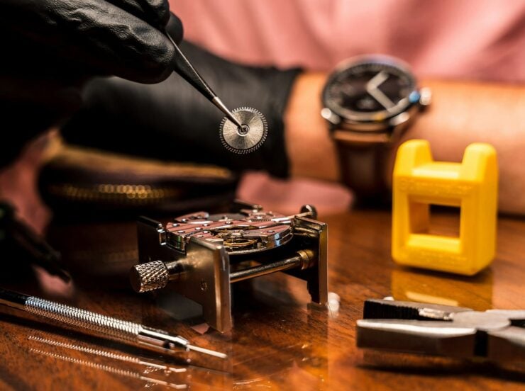 Build-Your-Own Watch Movement Kit 1