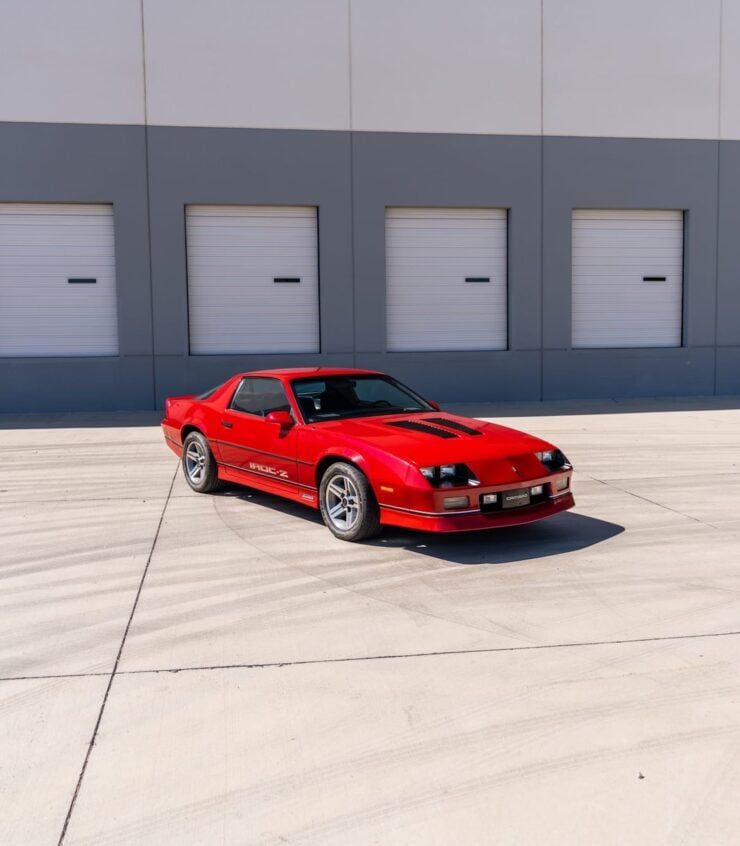 Chevrolet Camaro Z28 IROC-Z 7