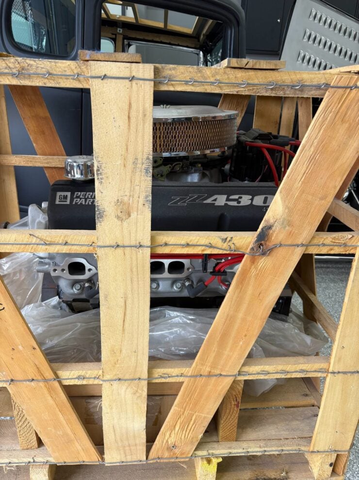 Chevrolet ZZ430 Crate Engine 1
