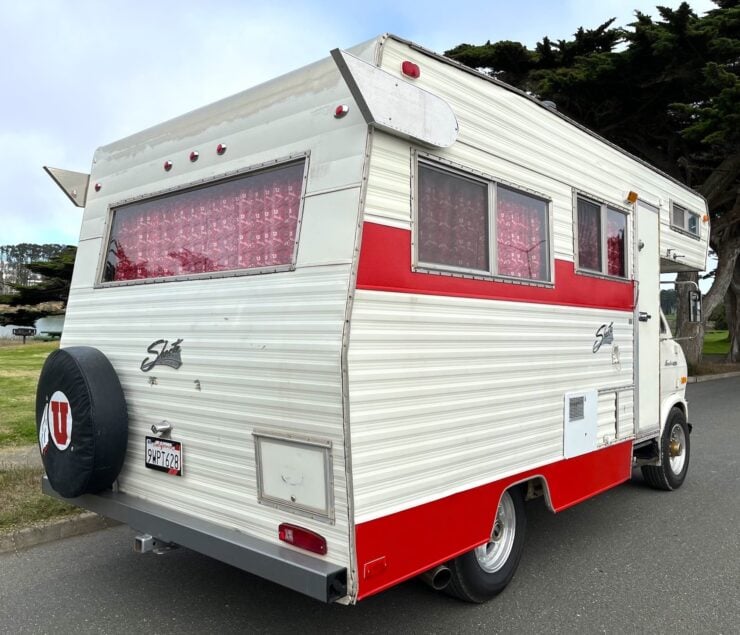 Ford Econoline Shasta Motorhome 14