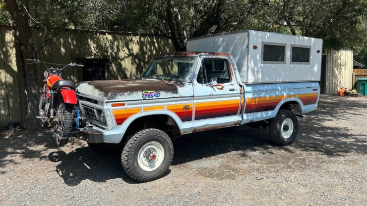 Ford F-250 Highboy Camper 2