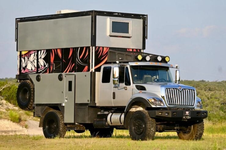 GXV Pangea 7300 Global Expedition Vehicle 13