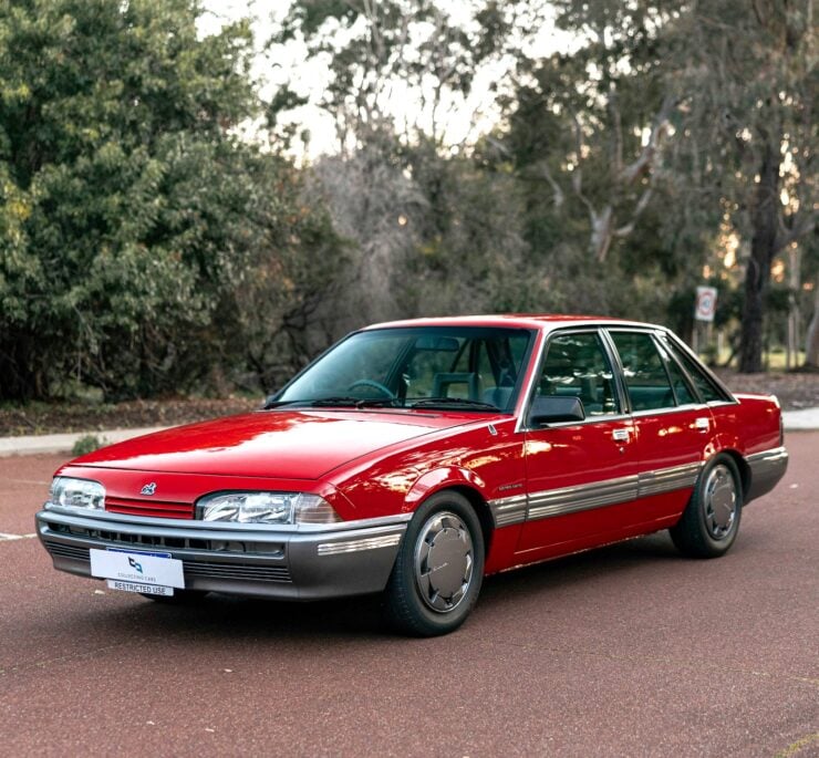 Holden Commodore Berlina VL Turbo 18