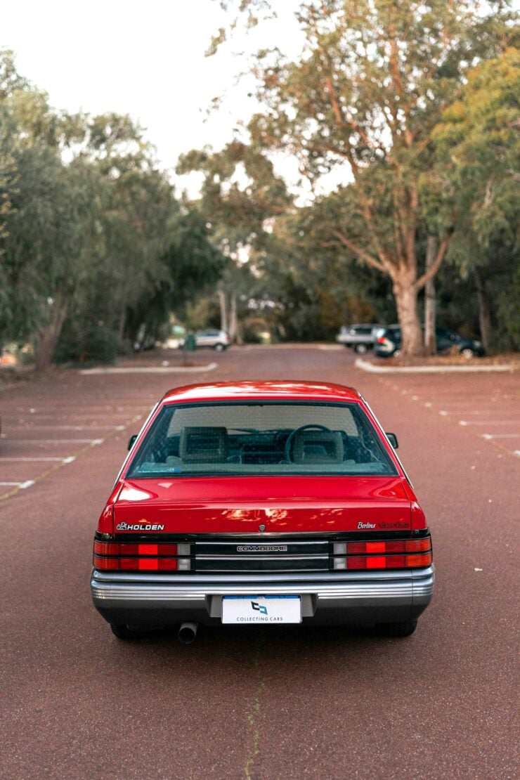 Holden Commodore Berlina VL Turbo 9