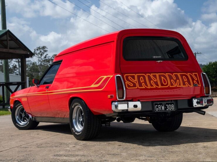 Holden Sandman Panelvan 18