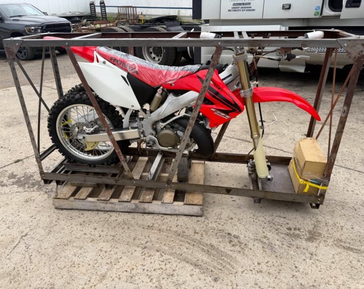 Honda CR250R Motorcycle 1
