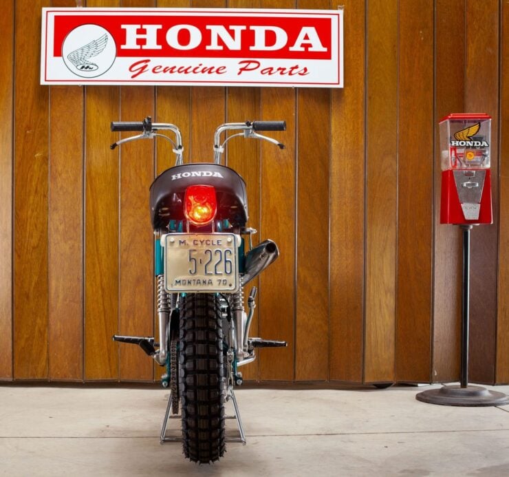 Honda CT70H Trail Motorcycle 12