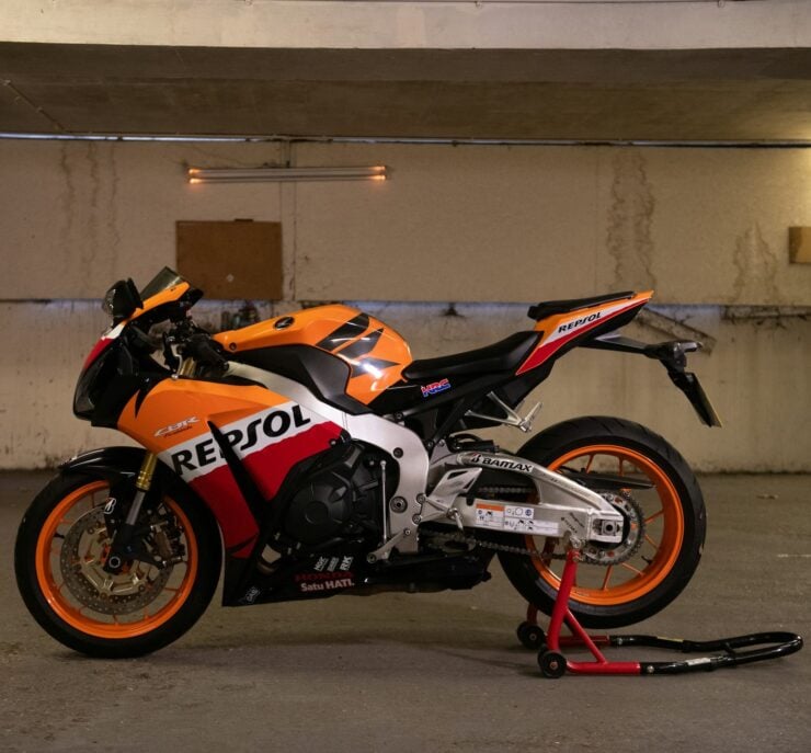 James May Honda CBR1000RR Fireblade Repsol 13