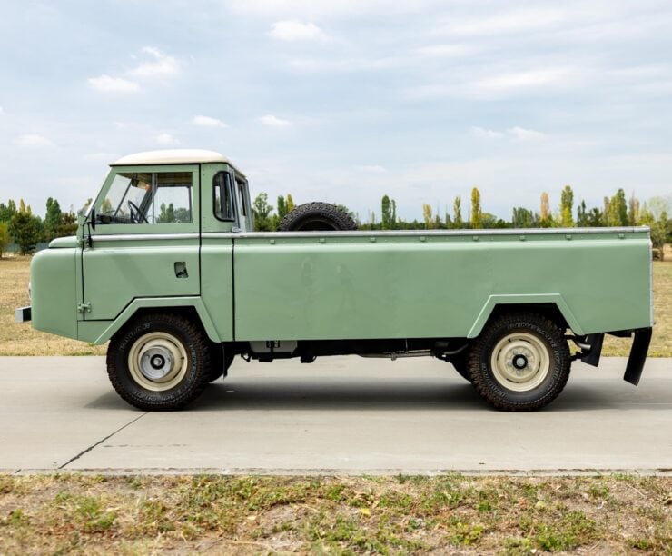 Land Rover Santana 1300 Forward Control 1