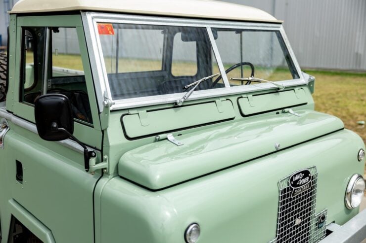 Land Rover Santana 1300 Forward Control 13