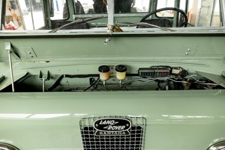 Land Rover Santana 1300 Forward Control 26