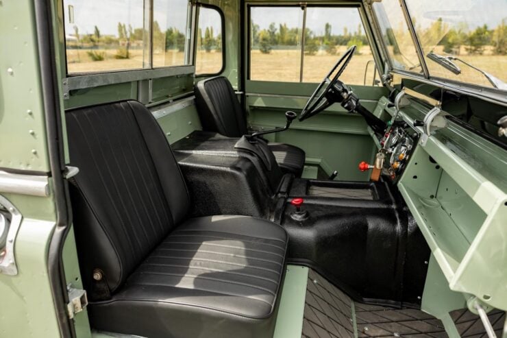 Land Rover Santana 1300 Forward Control 6