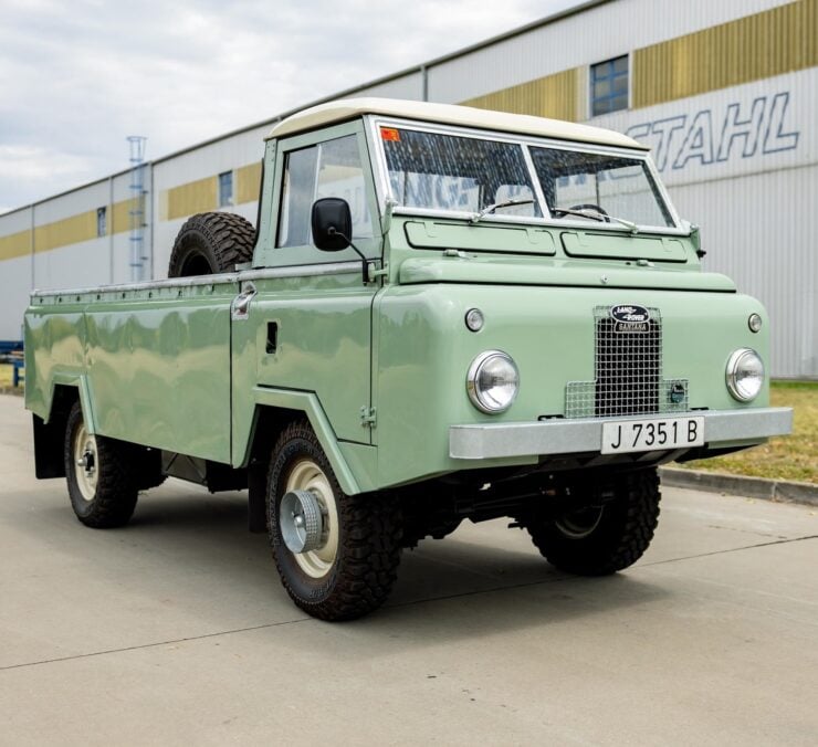 Land Rover Santana 1300 Forward Control
