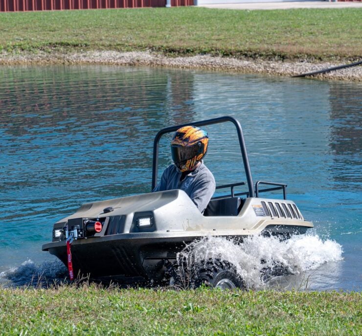 MAX 2 880-S Amphibious 6x6 ATV 14
