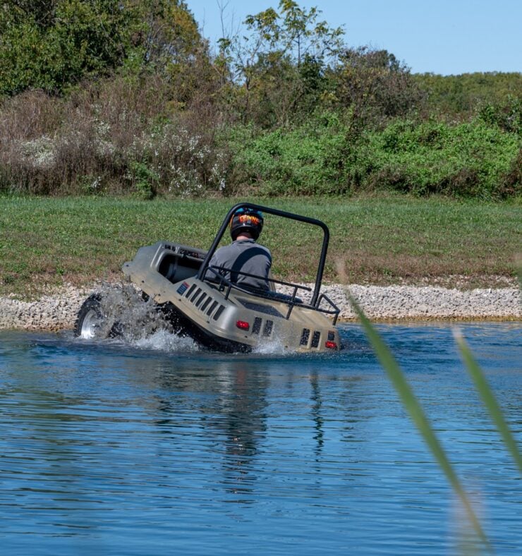 MAX 2 880-S Amphibious 6x6 ATV 15