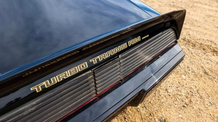 Pontiac Turbo Trans Am 12