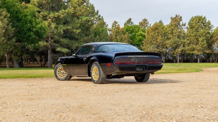 Pontiac Turbo Trans Am 13