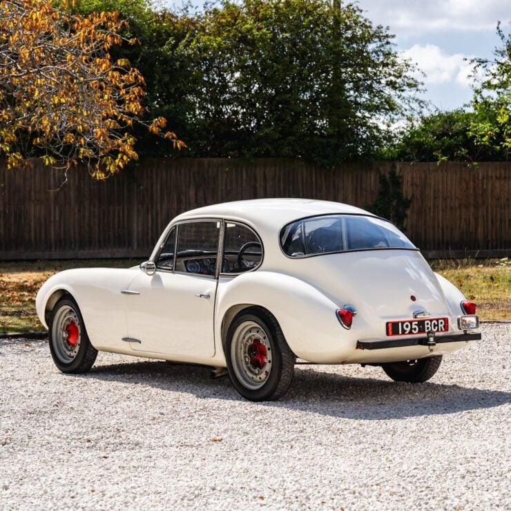 Rochdale GT Classic Car 10