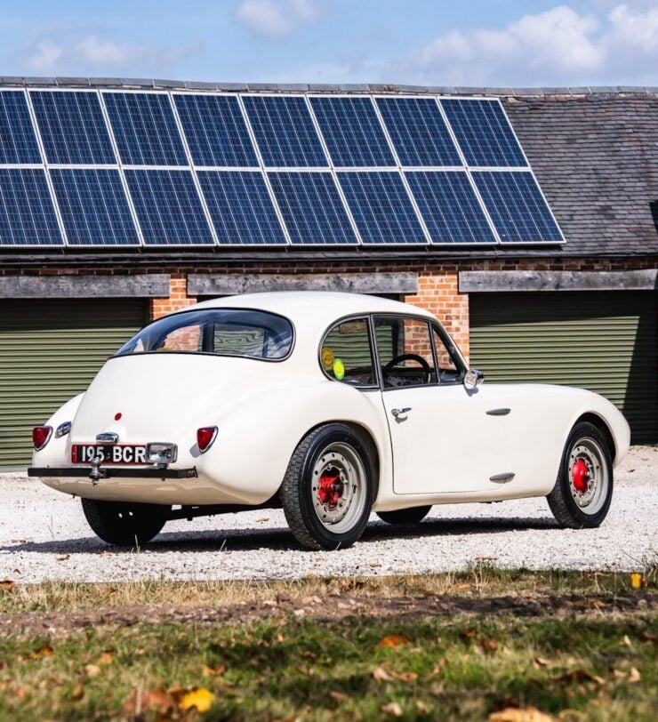 Rochdale GT Classic Car 12