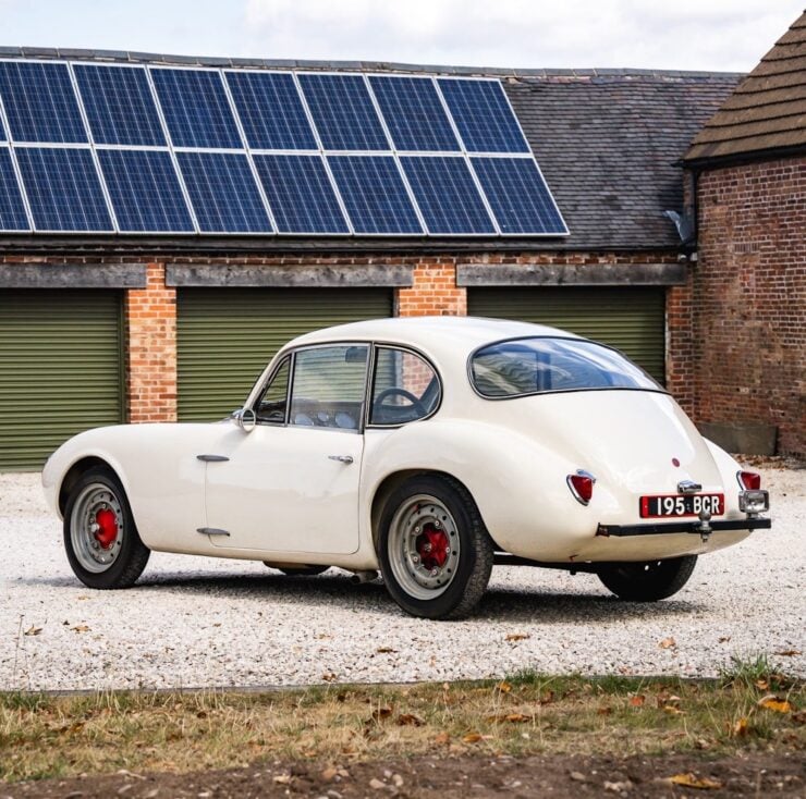 Rochdale GT Classic Car 13