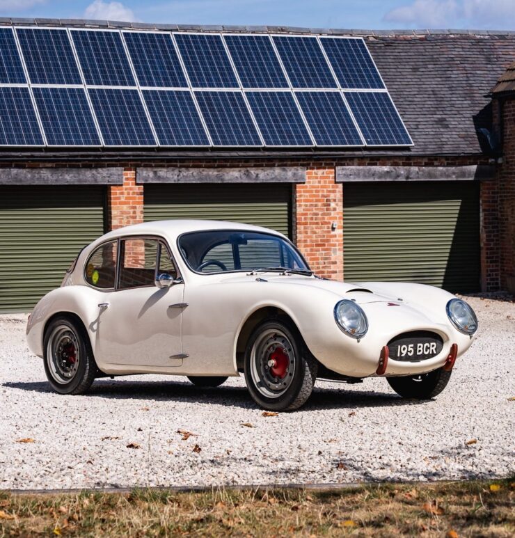Rochdale GT Classic Car 9