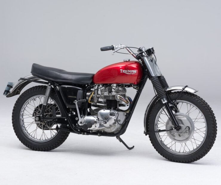 Vintage Triumph TR6 Trophy Motorcycle Desert Sled 1