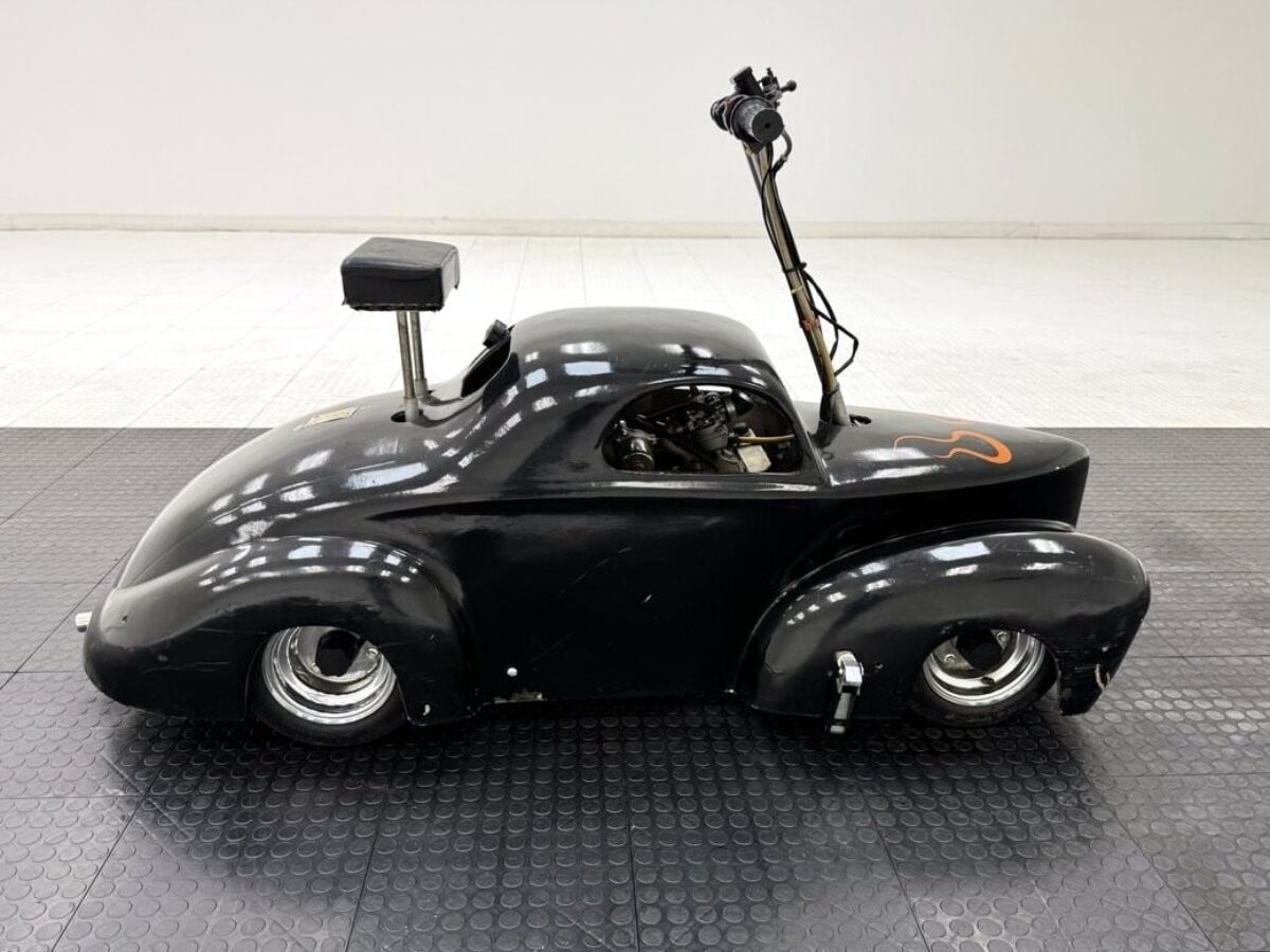 1941-Willys-Barstool-Go-Kart-