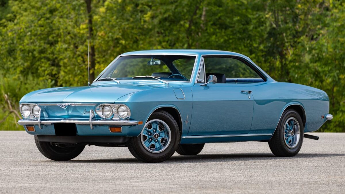 [M9] CHEVROLET CORVAIR」（シボレー・コルヴェア） For Sale: A Chevrolet Corvair Corsa: America's Air-Cooled Flat-Six