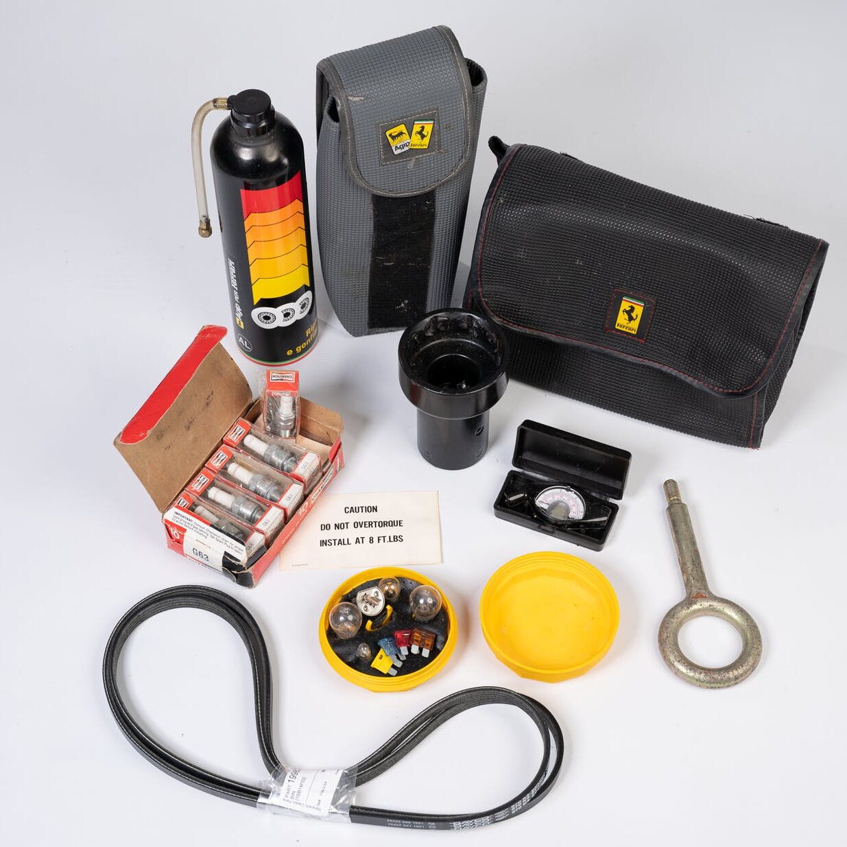 Ferrari-F40-Factory-Tool-Kit-