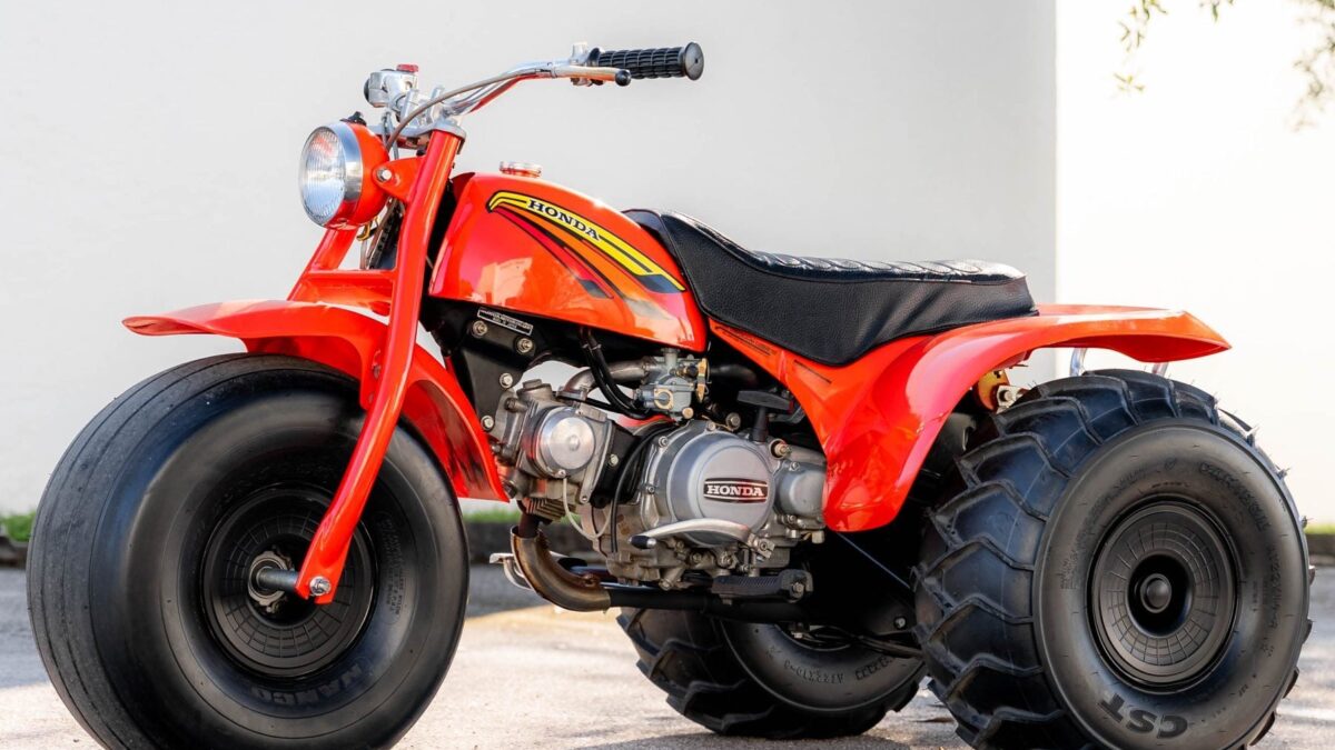 Mercury HONDA TRE RUOTE ATC90 バイク1/24 中古 Honda-ATC90-Three-Wheeler-