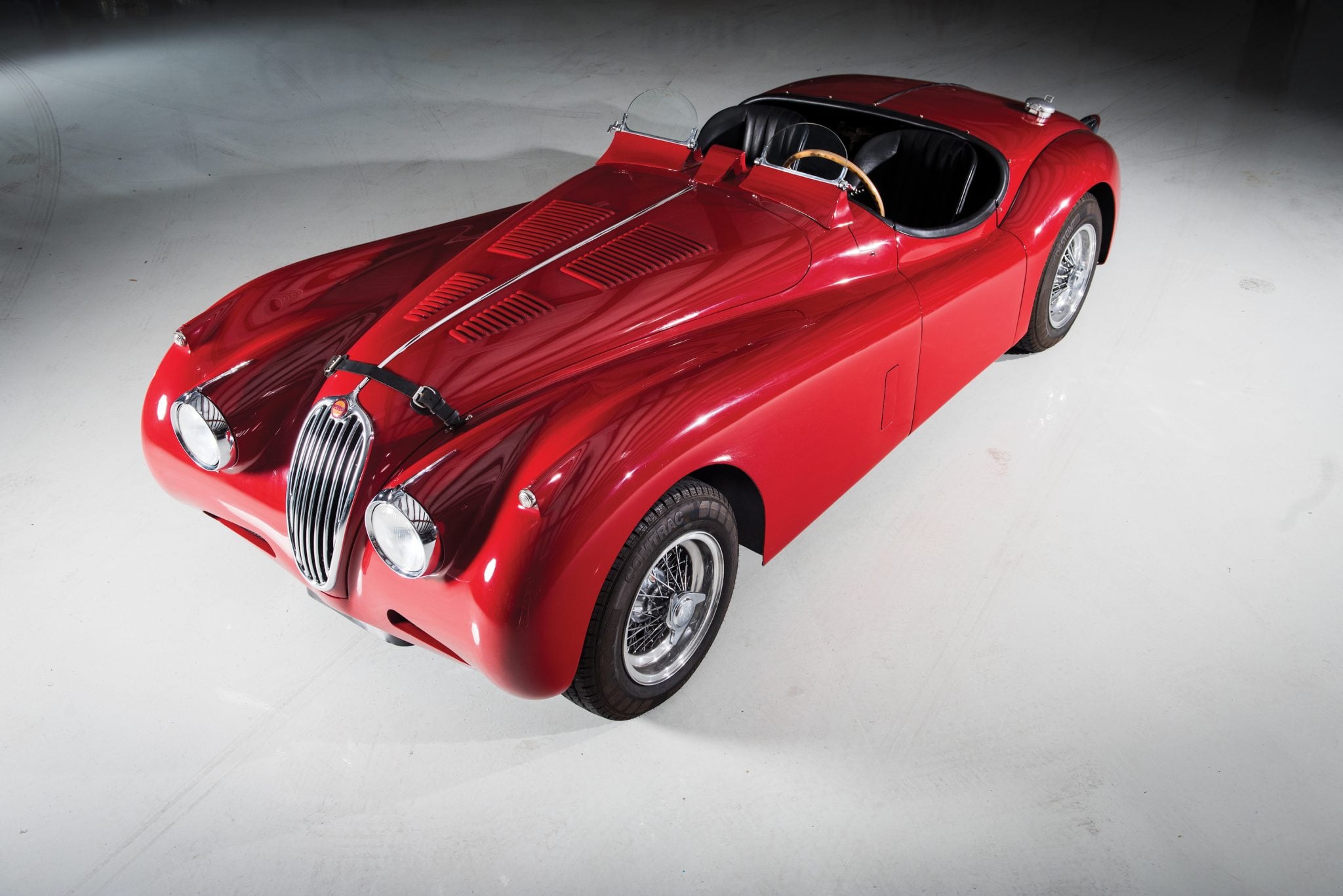 Jaguar-XK-140-1.jpg