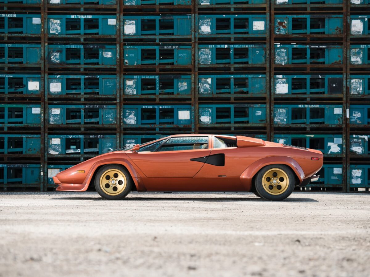 Lamborghini_Countach_LP400S_4-