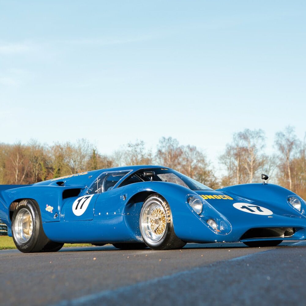 Lola-T70--1000x1000.jpg
