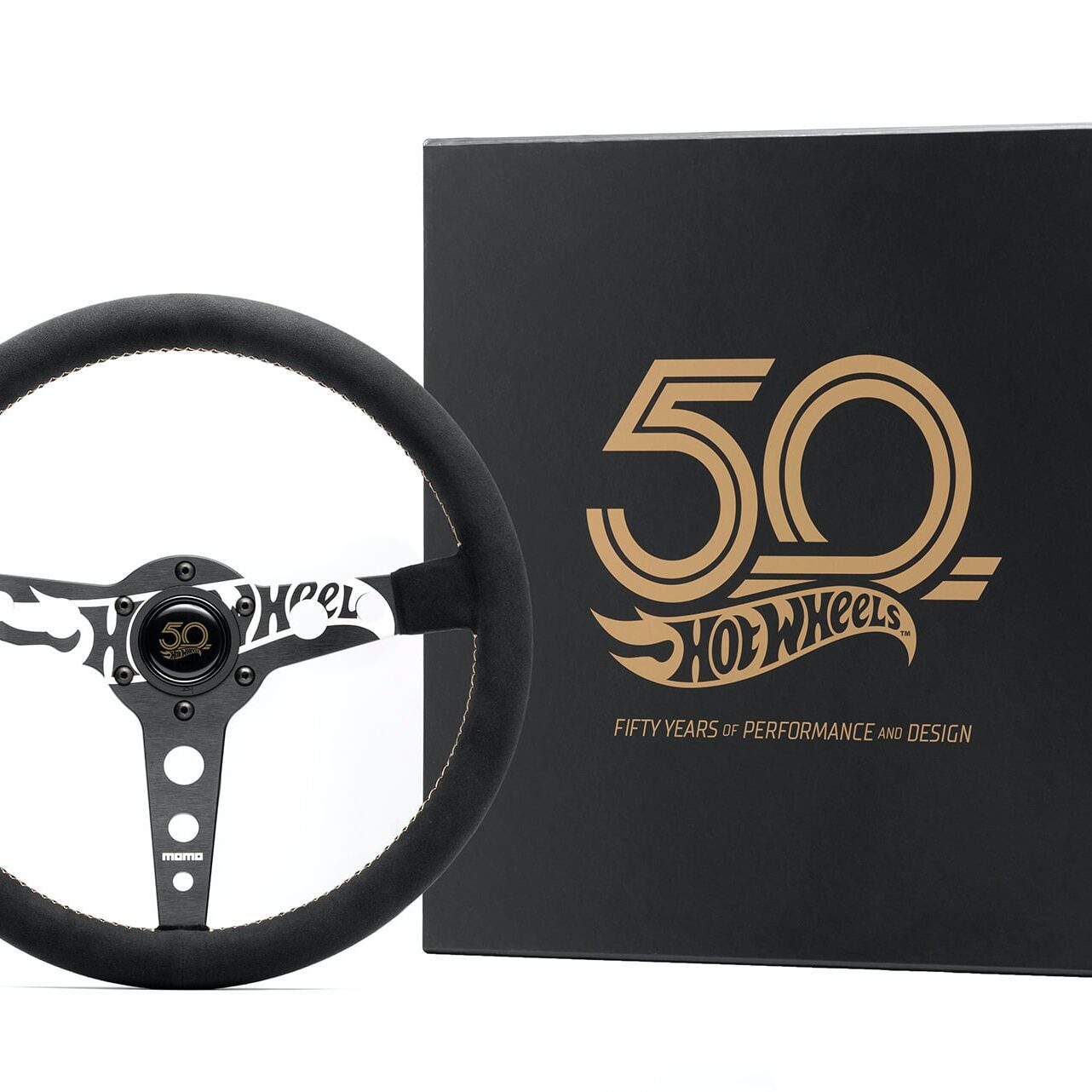アウトレット品　momoステアリング ホットウィール50周年限定モデル The New MOMO x Hot Wheels Limited Edition Steering Wheel - $299.95 USD
