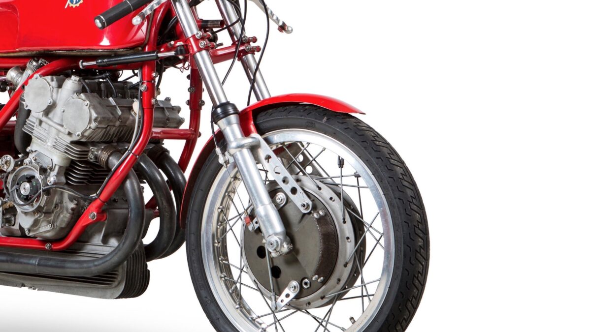 オートバイ・バイク PROTAR M.V. Agusta 500cc 3 CILINDRI MV-Agusta-500cc-Three-Cylinder