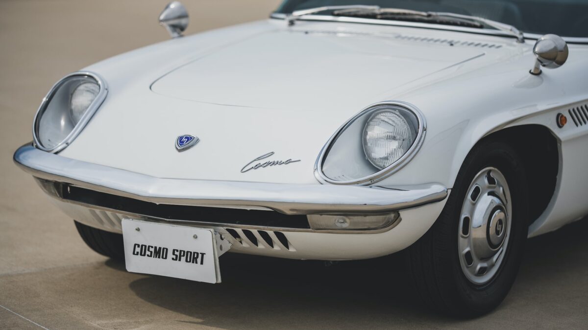 The Mazda Cosmo Sport – The World's First Mass-Produced Twin
