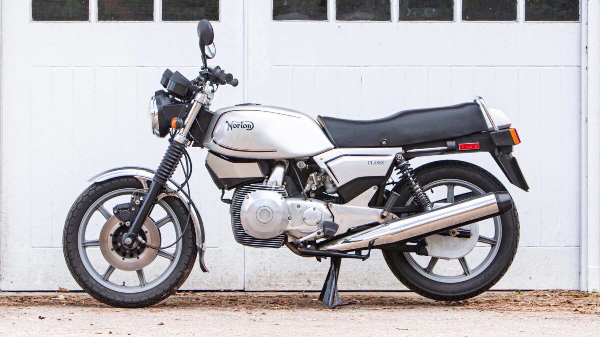 Norton-Classic-Motorcycle-