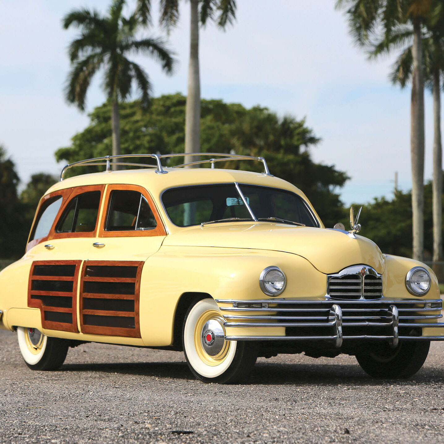 Packard-8-Station-Sedan-