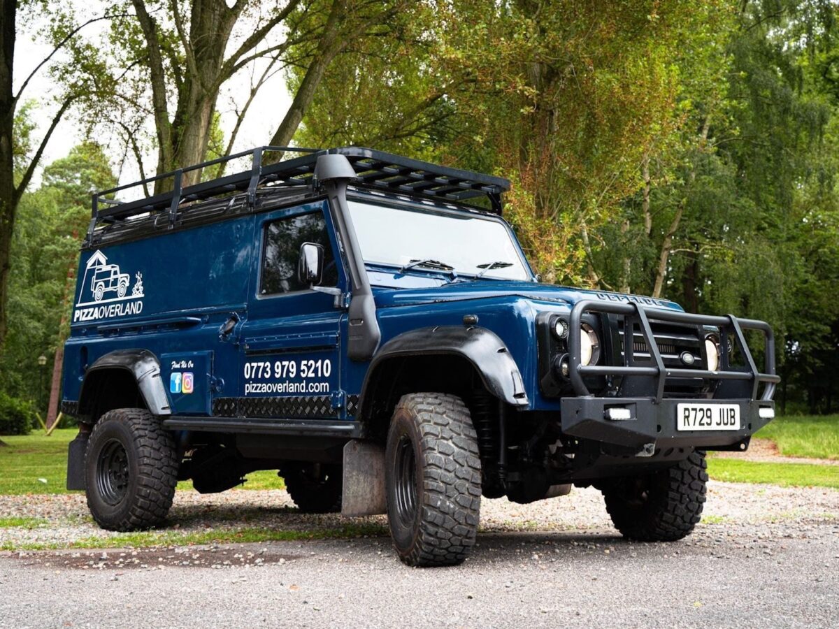 Pizza-Overland-Land-Rover-