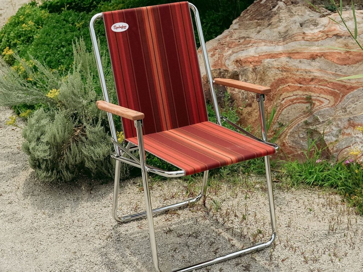 Made In The USA: The New Springbar® Foldaway Chair By Zip Dee®