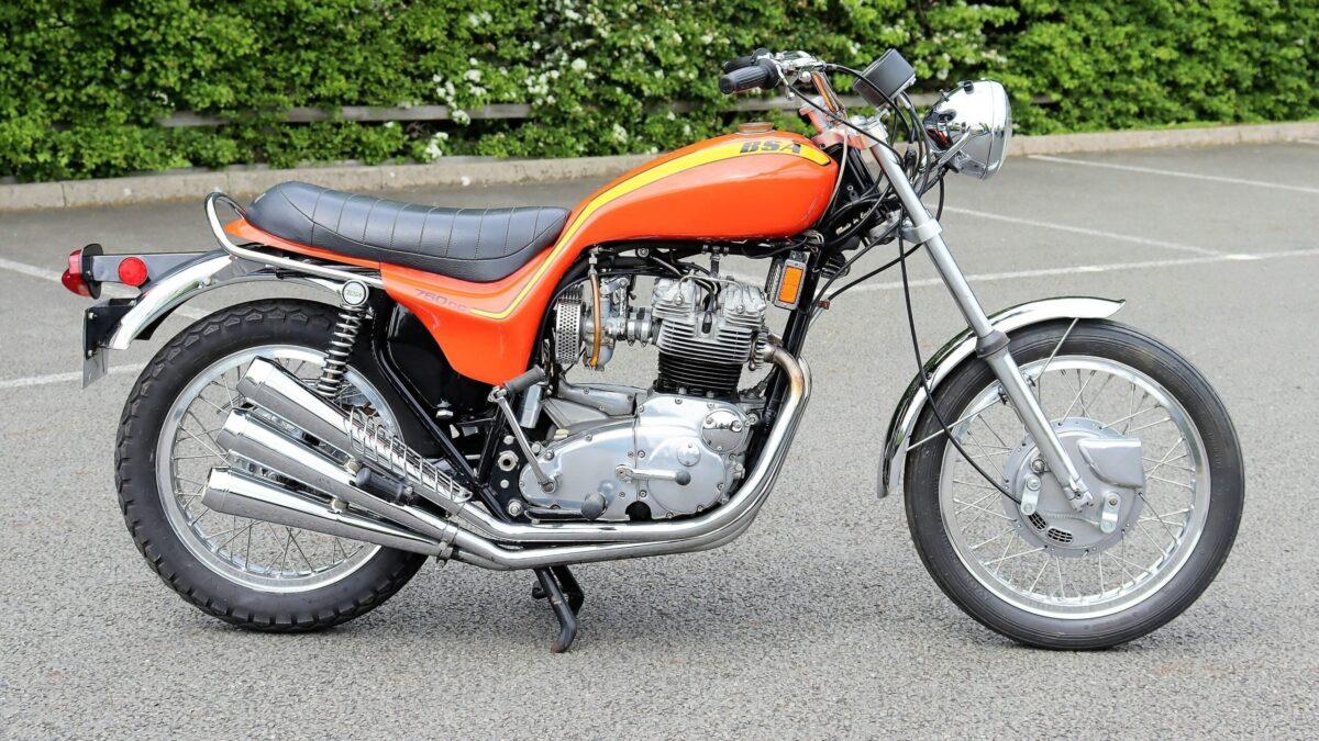 Triumph-X-75-Hurricane-Factory